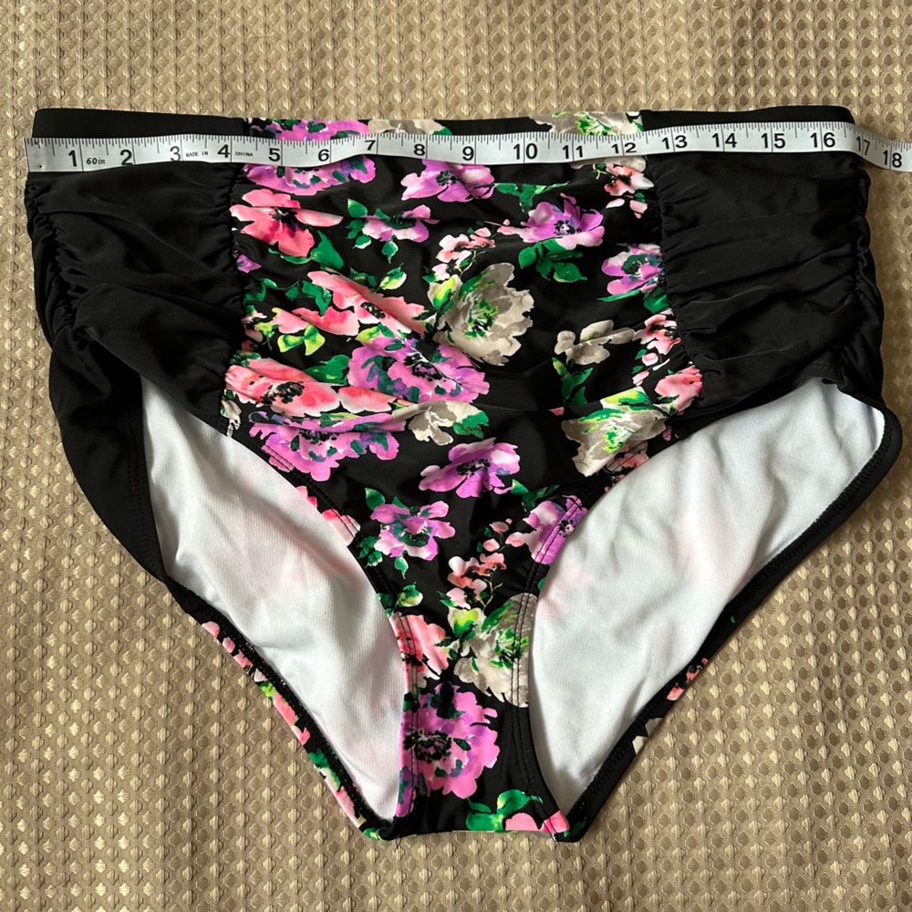 🍉Allure by JMG Floral High-Waisted Bikini Bottom 1X EUC ruched, slimming